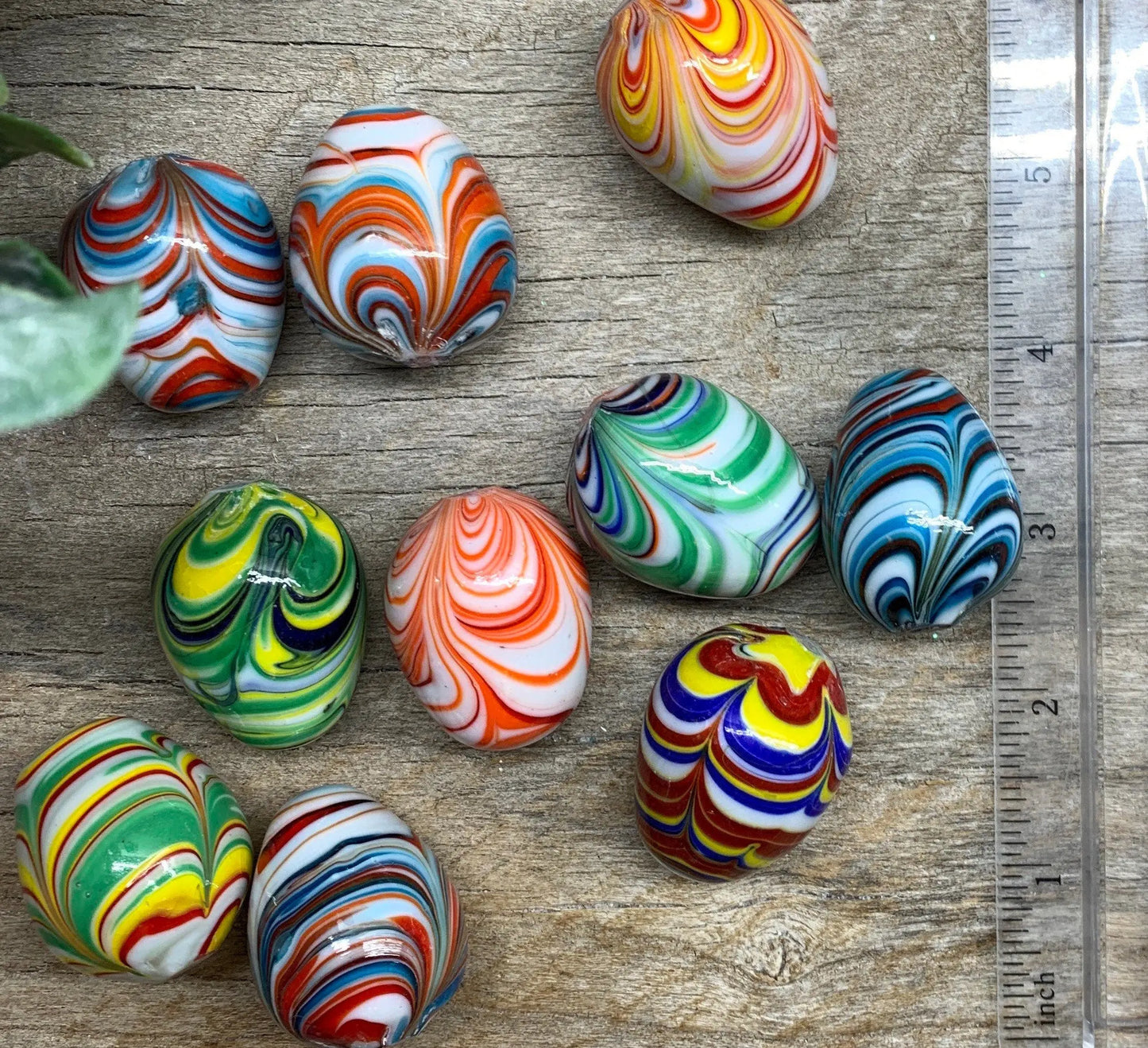 Happy Hippy Glass Egg 1 1/2” 1538 - Shop Wholesale Crystals