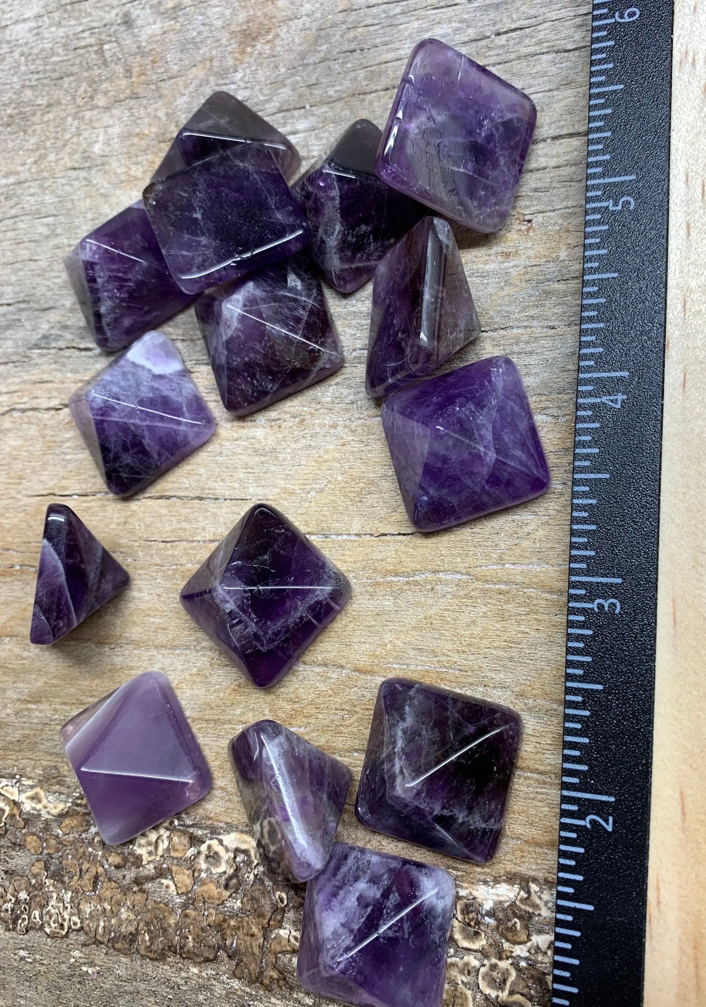 Amethyst Pyramid (Approx. 3/4” x 3/4" x 5/8") 0343 Shop Wholesale Crystals