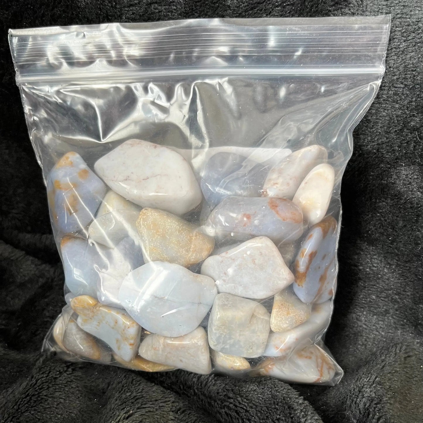 Blue Agate Tumbled Stone, 1 Pound Bag WT-0019 - Shop Wholesale Crystals