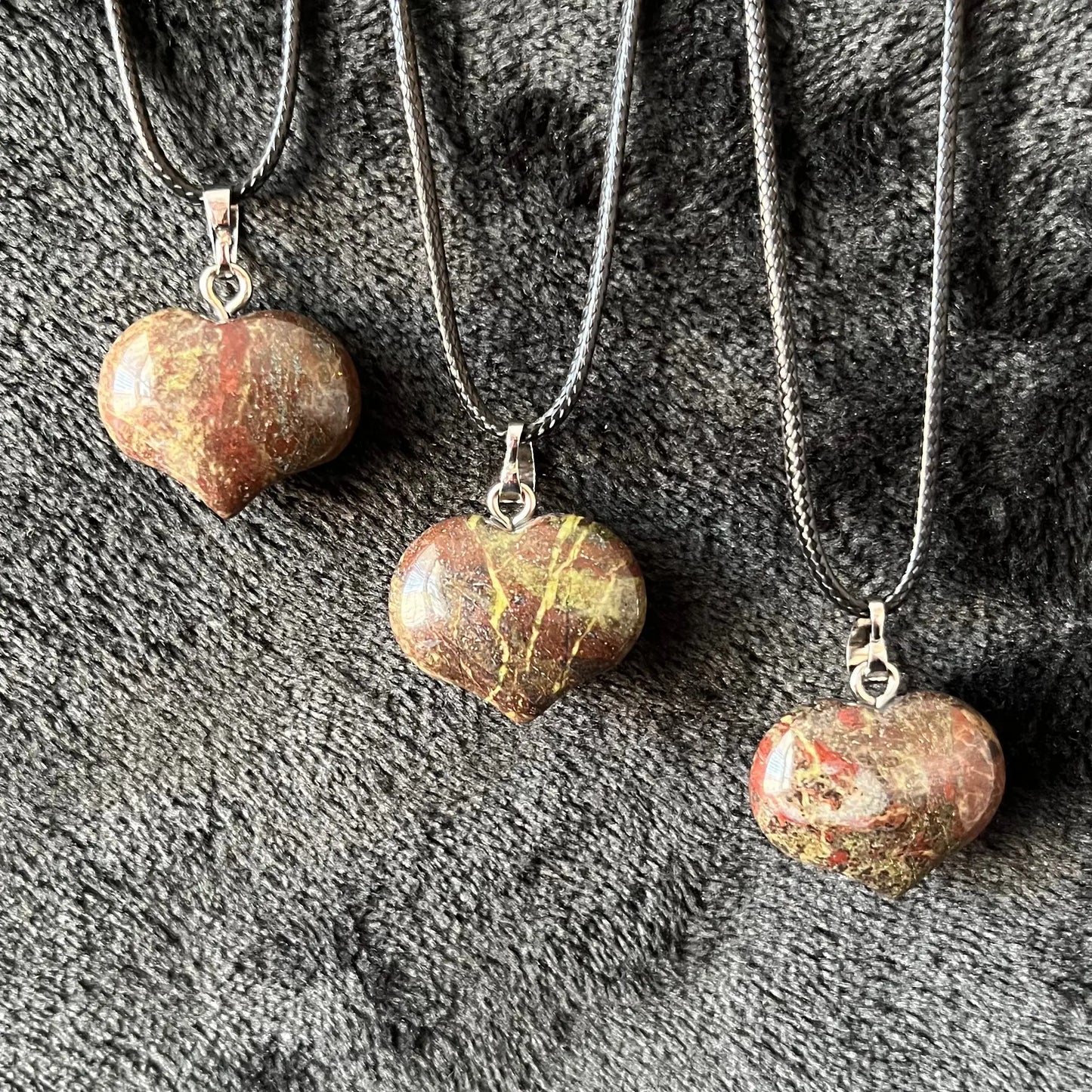 Dragon Blood Jasper Puffy Heart Necklace WN-0258 - Shop Wholesale Crystals