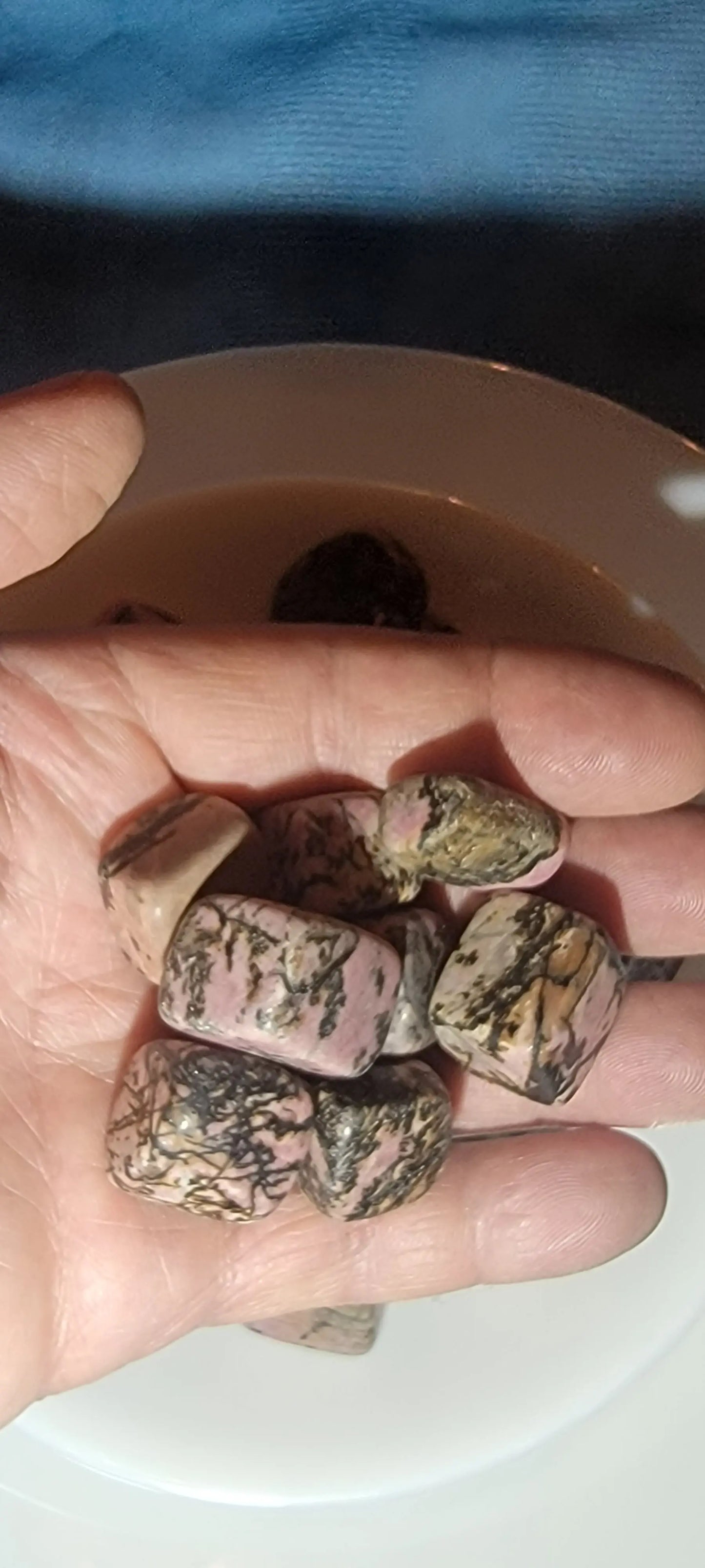 Rhodonite Tumbled Stone, 1 Pound Bag (Approx. 20-30 mm) WT-0121-A - Shop Wholesale Crystals