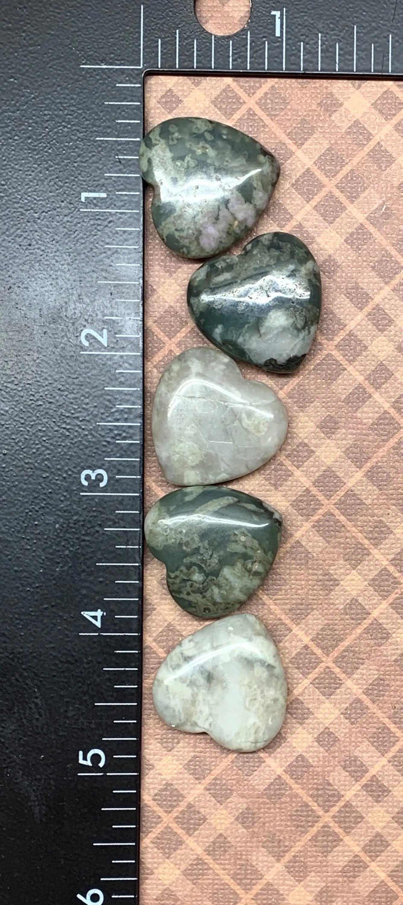 Peace Jade Heart 25mm 0557 Shop Wholesale Crystals