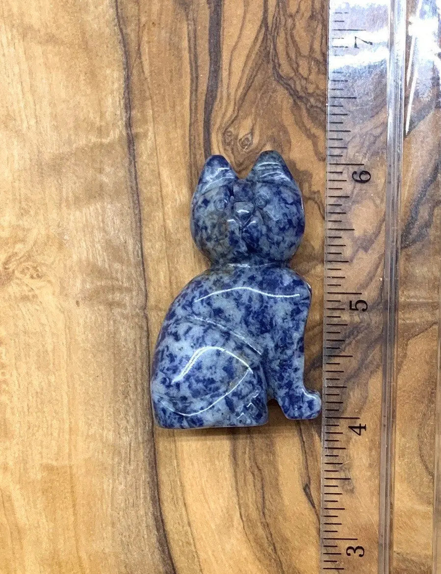 Cat Figurine Sodalite, Carved Sodalite Cat, Beautiful 0967 Shop Wholesale Crystals