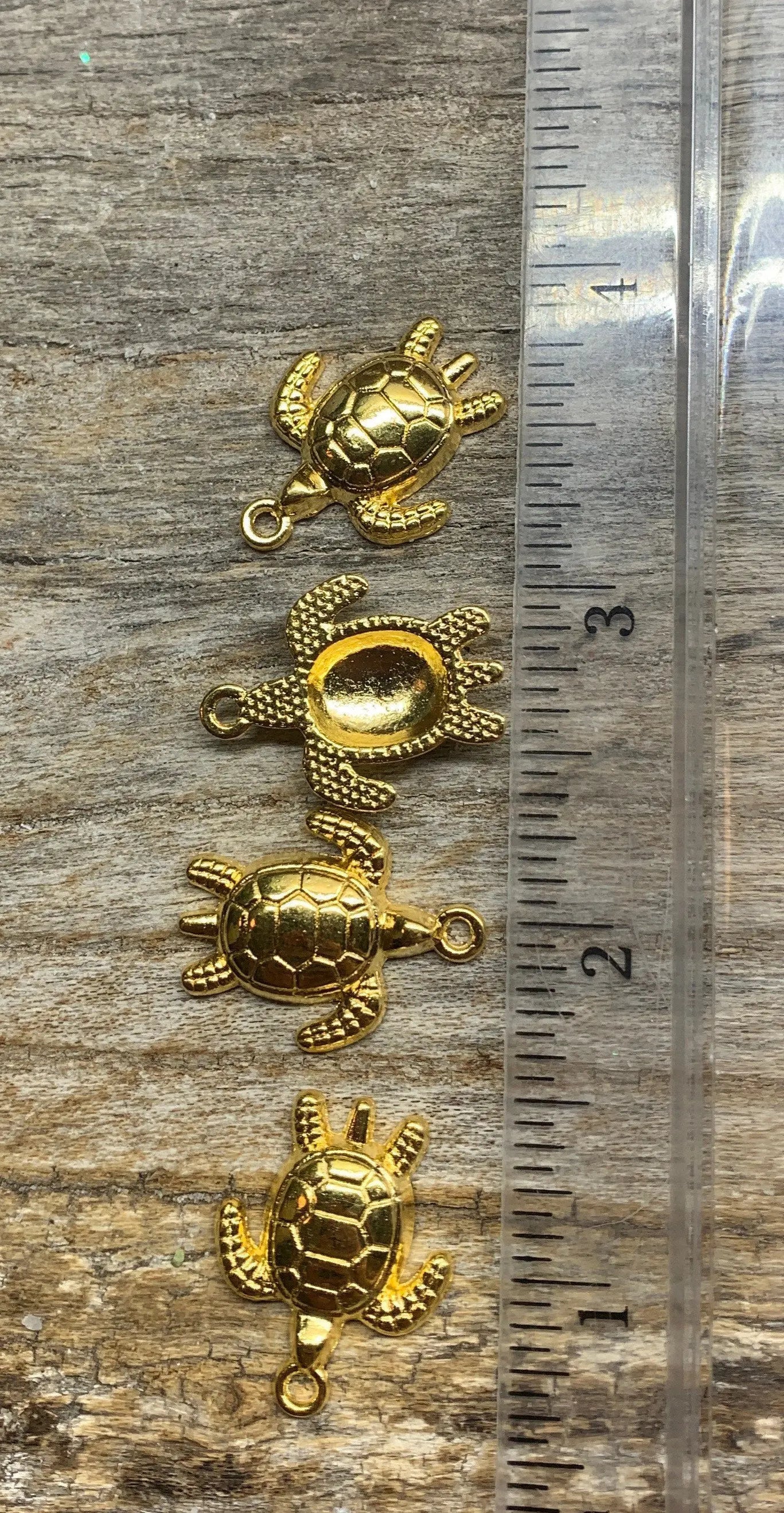 Turtle Pendant Gold Alloy 0642-A Shop Wholesale Crystals
