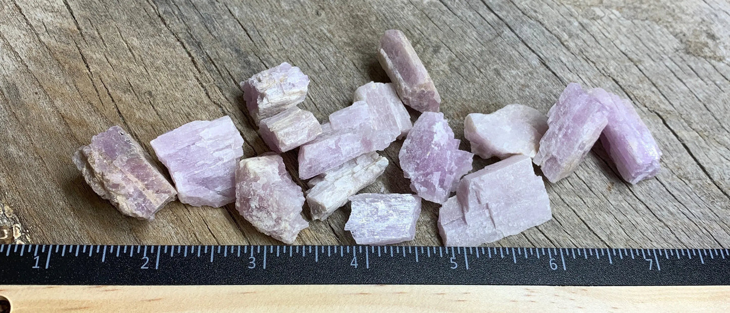 Kunzite (X-Small 1/2”- 1”) Raw stone. Heart Healing 0476 - Shop Wholesale Crystals