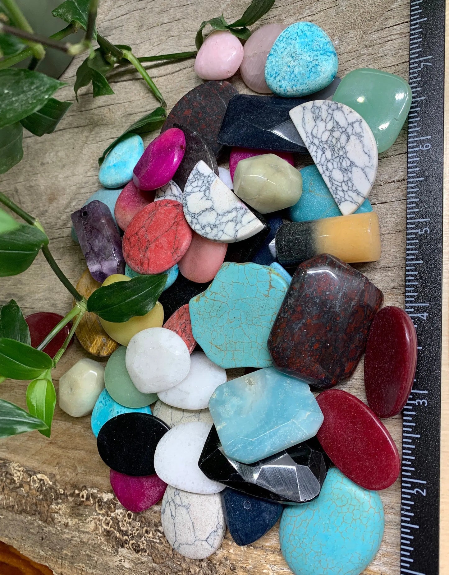 Cabochon, Bead Assortment. Large Stones, One 1 lb. bag lot. 1050 Shop Wholesale Crystals