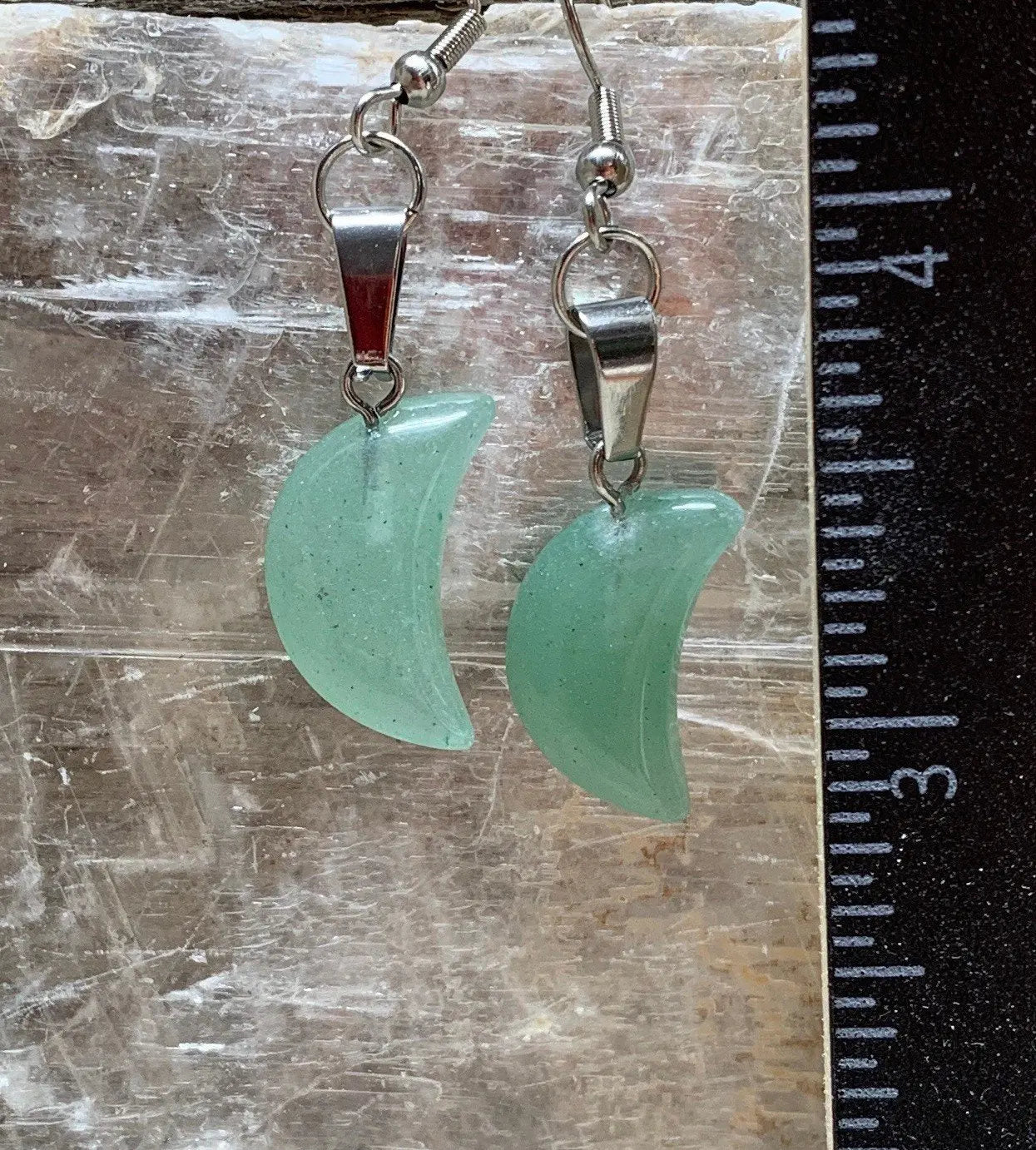 Green Aventurine Moon Earrings EAR-0056 Shop Wholesale Crystals