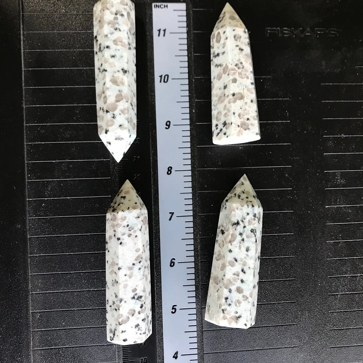 Kiwi Stone Obelisk, One Stone (Approx 2 3/4" - 3 1/4") 0301 Polished Kiwi Point, Supply for Crystal Grid, Home Decor or Wire Wrapping, Shop Wholesale Crystals