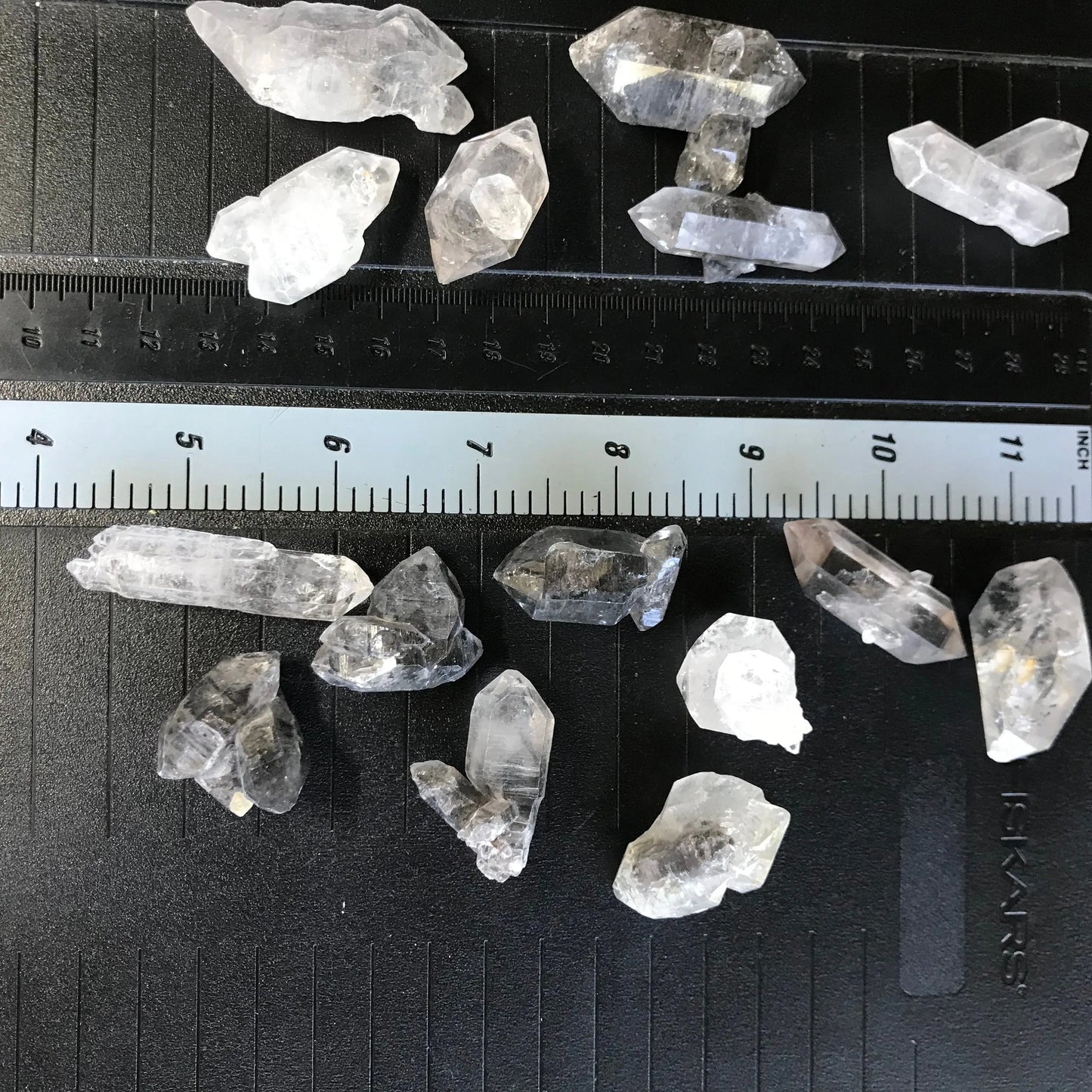Naturally Terminated Tibetian Quartz Crystal, (Approx 1 1/4") One Crystal, Quartz Rough, for Crystal Grid Making or Wire Wrapping 0191 Shop Wholesale Crystals