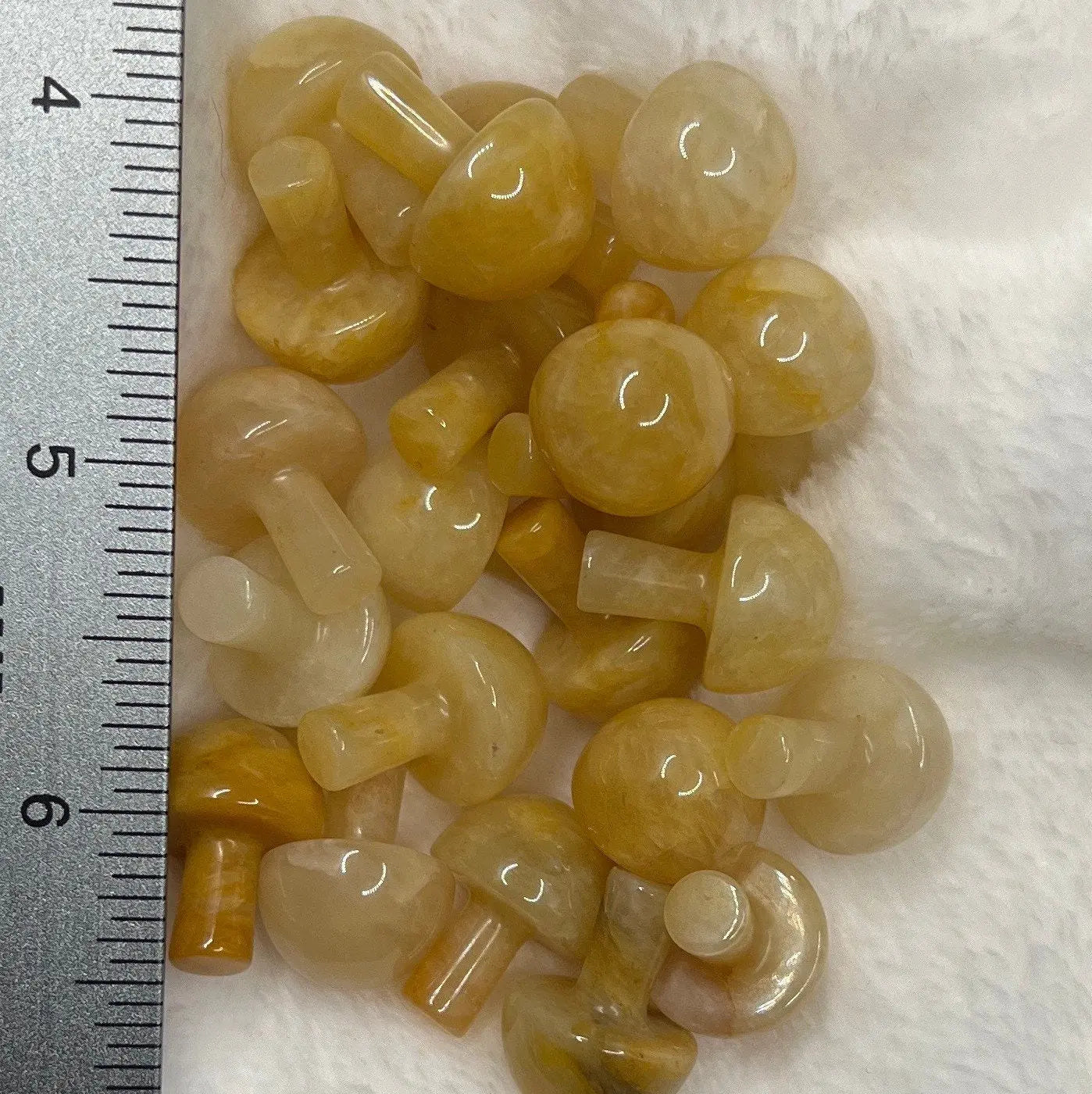 Yellow Aventurine Mushroom 0022 (Approx. 5/8“x 3/4”) Shop Wholesale Crystals
