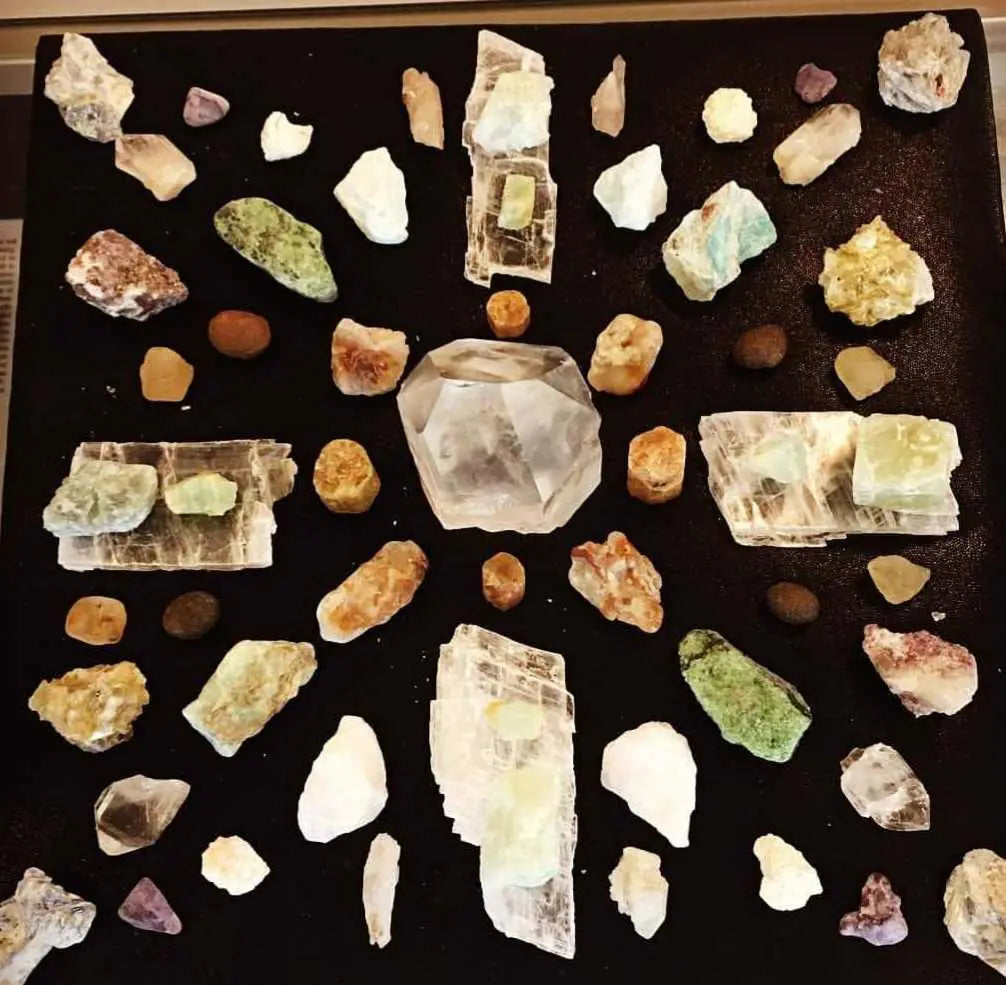 10 Compelling Reasons to Open and Operate a Metaphysical Rock and Crystal Shop
