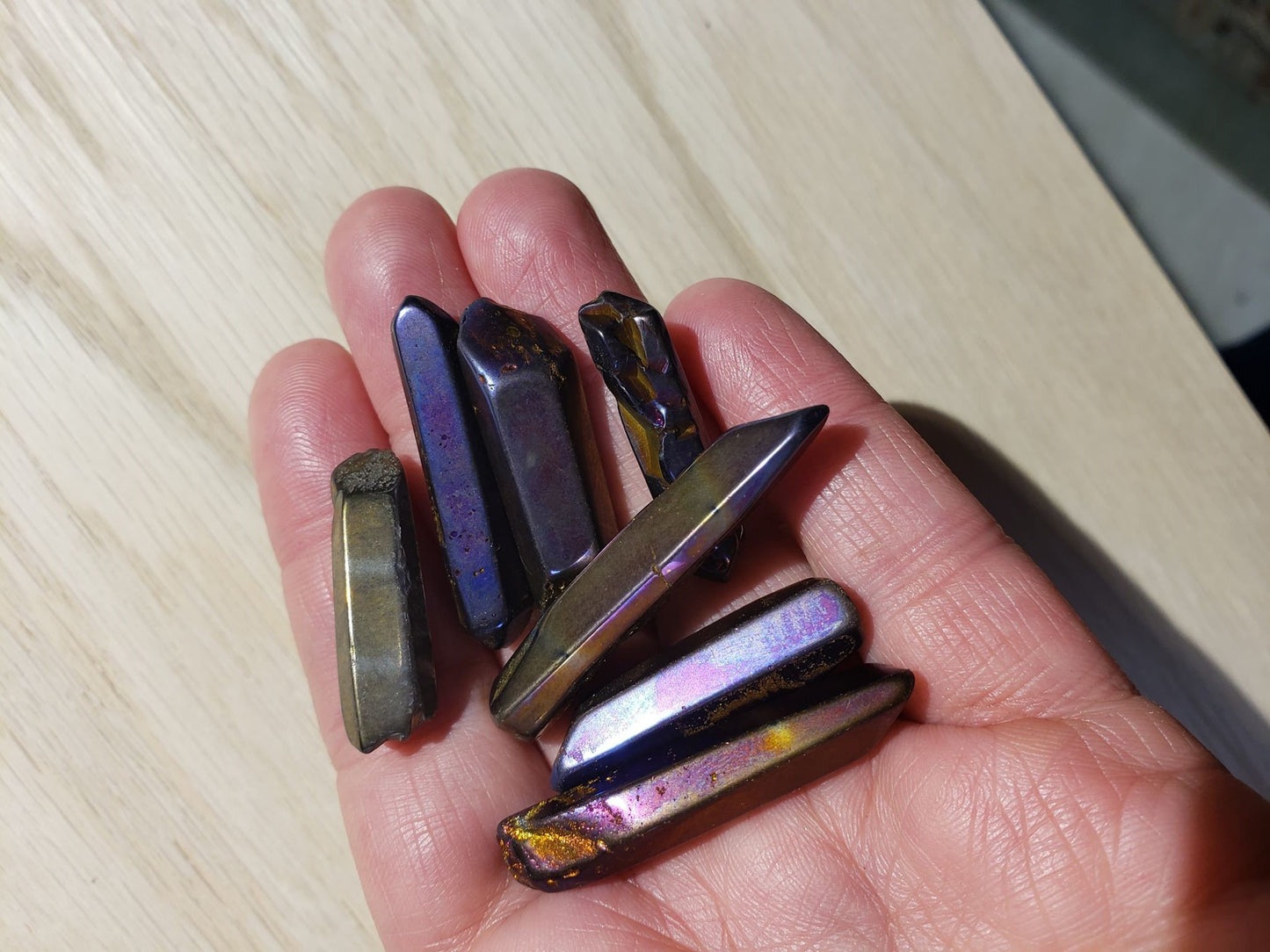 Titanium Aura Quartz Point Bead (Small) BIN-0023-A