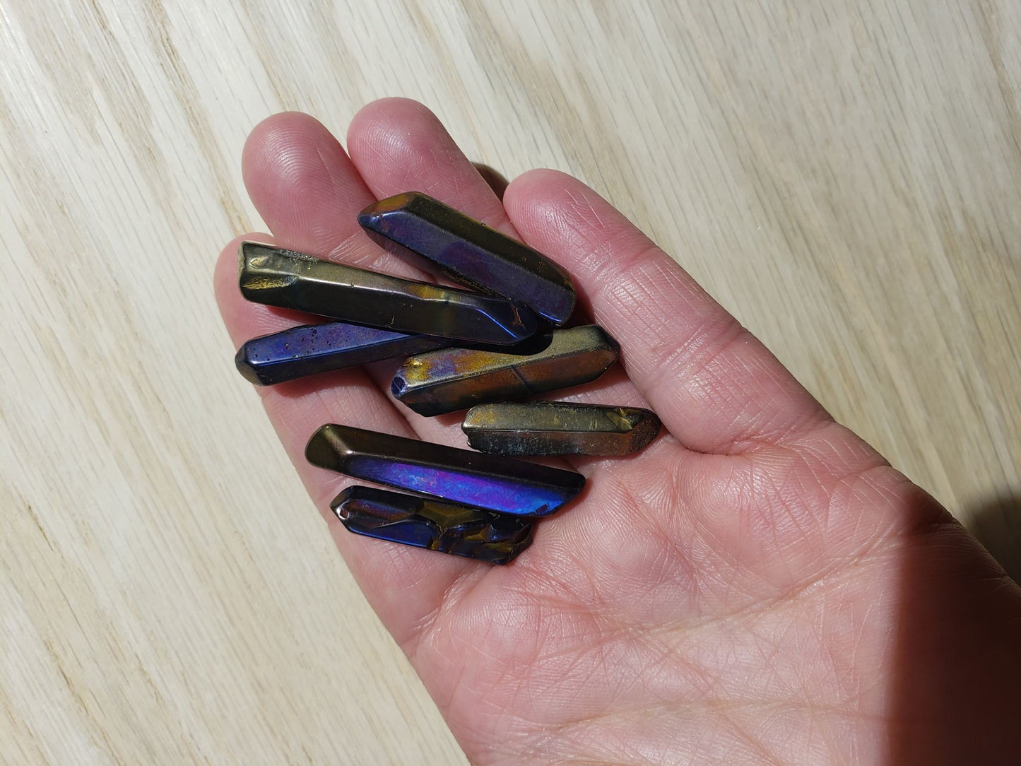 Titanium Aura Quartz Point Bead (Small) BIN-0023-A