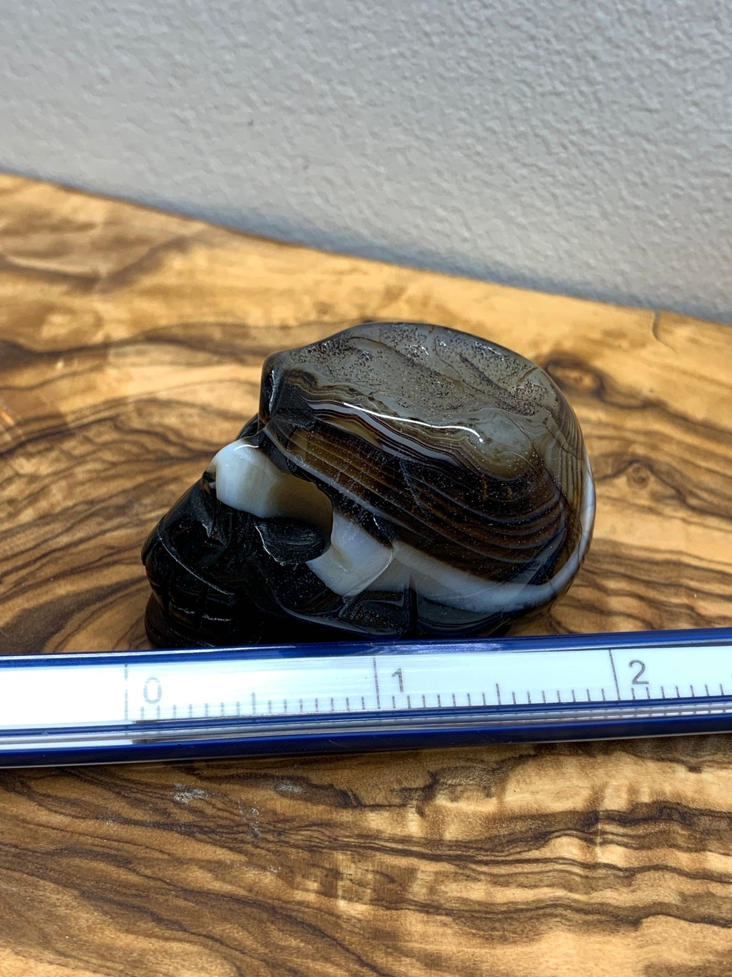 Carved Banded Agate Skull (2" x 1 1/2 x 1 1/4"), Supply for Crystal Grid, Home Decor or Halloween, Gift Item FIG-0035