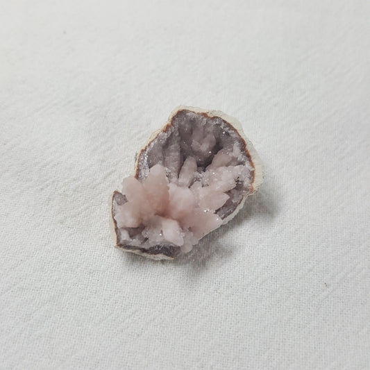 Pink Amethyst Choique Mine ( Approx. 1 1/15") Pehuenches - Neuquén Argentina CRY-0047 Shop Wholesale Crystals