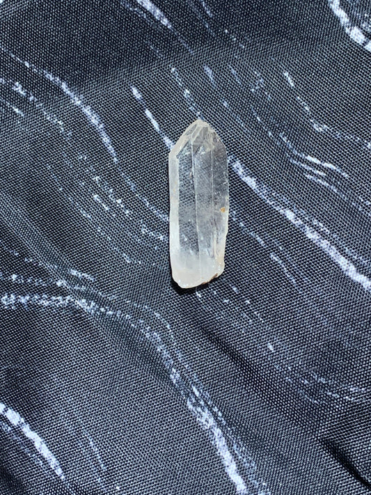 Mine Fresh Quartz Point (Approx 1 1/2") Quartz Crystal, Healing Stone, Master Healer CRY-0185