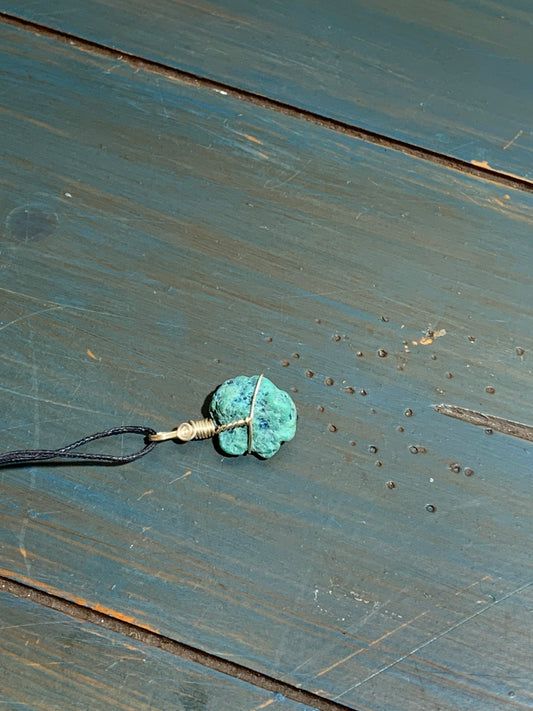 Turquoise Wire Wrapped Necklace     HOT-0237