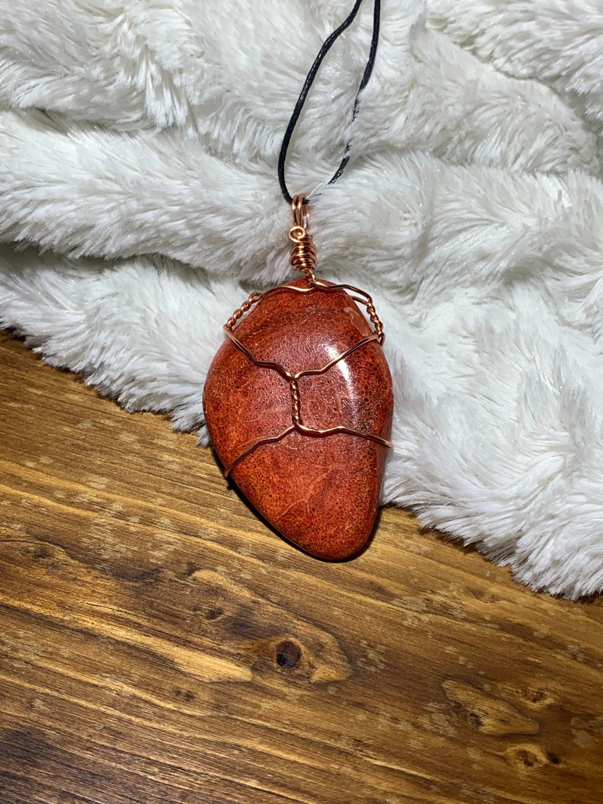 Red Coral Wire Wrapped Necklace      HOT-0055 Shop Wholesale Crystals