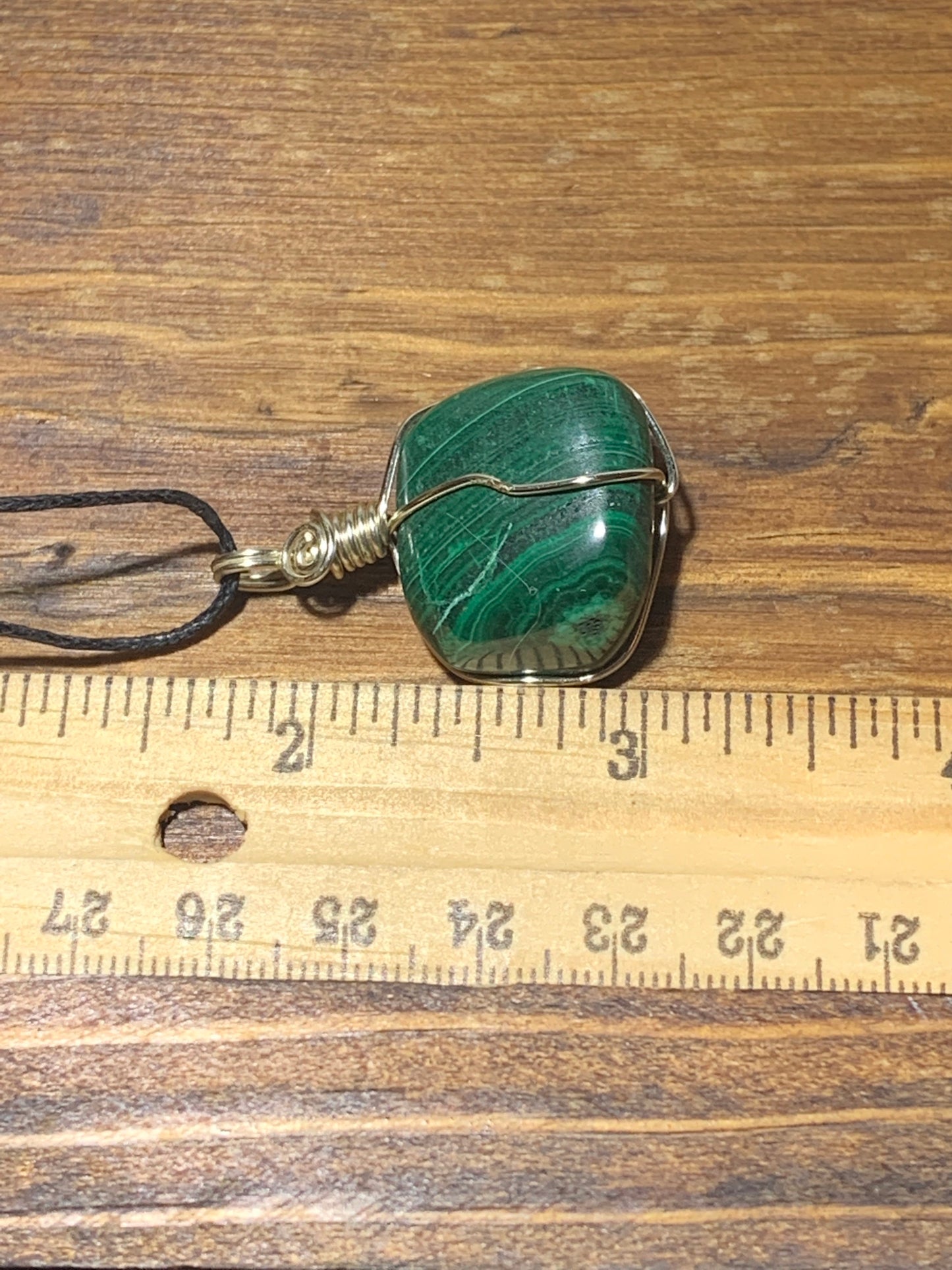 Malachite Necklace, Wire Wrapped.    HOT-0231.                                               Grounding, Heart Healing, Stability