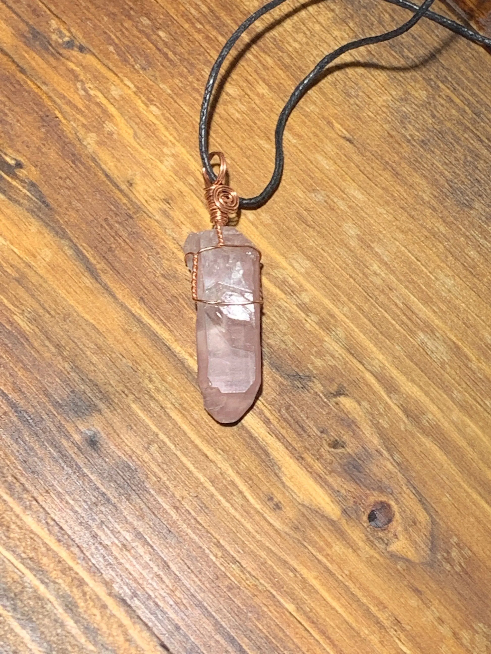 Lithium Quartz Wire Wrapped Necklace    HOT-0199 Shop Wholesale Crystals