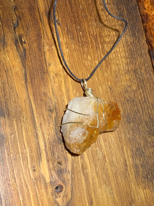 Citrine Wire Wrapped Necklace     HOT-0286