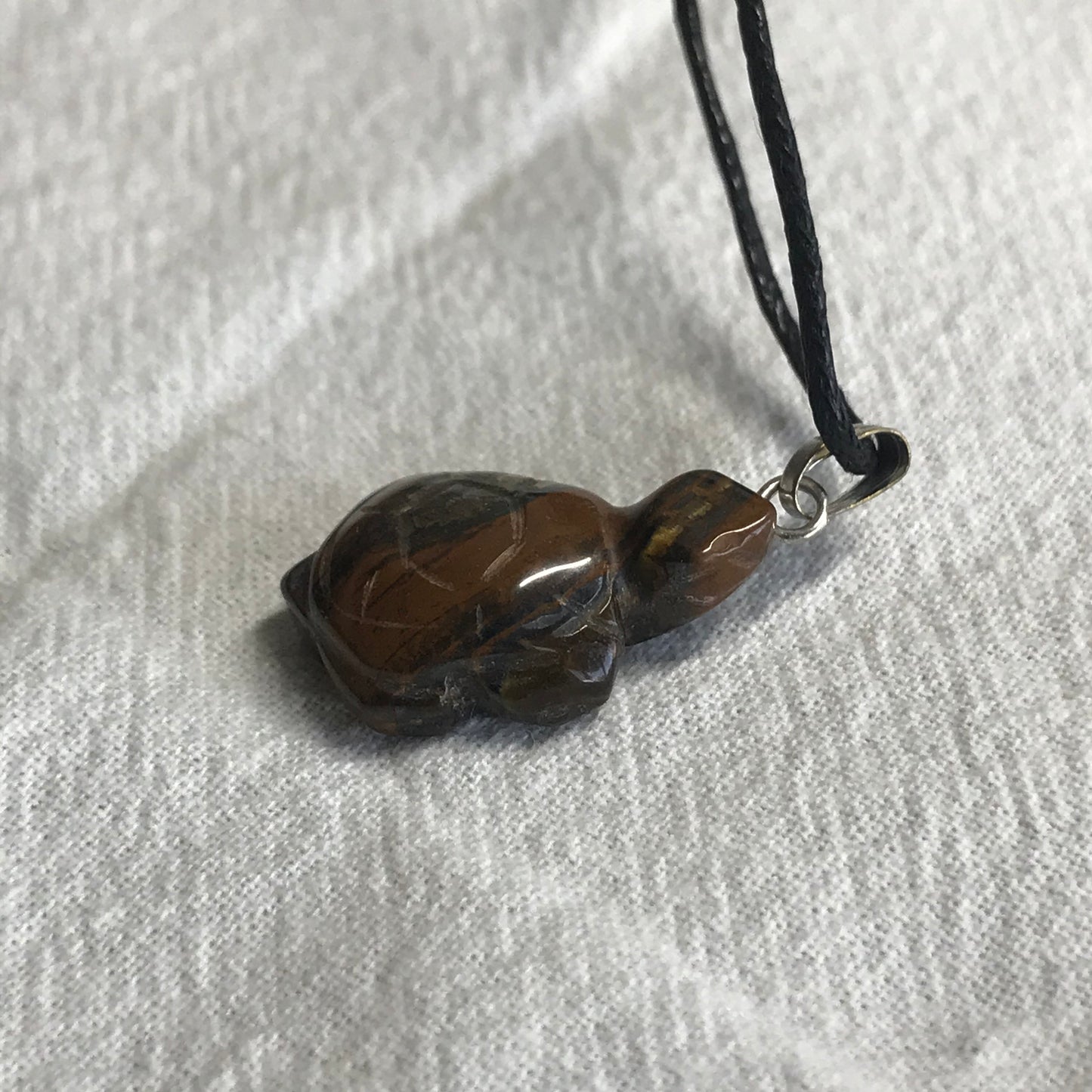 Tiger's-eye Necklace, Carved Stone Turtle Necklace, Stone for Discernment NCK-0011