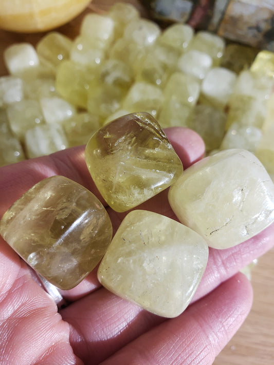 Citrine Cube, Tumbled, Polished (Approx 5/8" Cube) Polished Stone BIN-1381