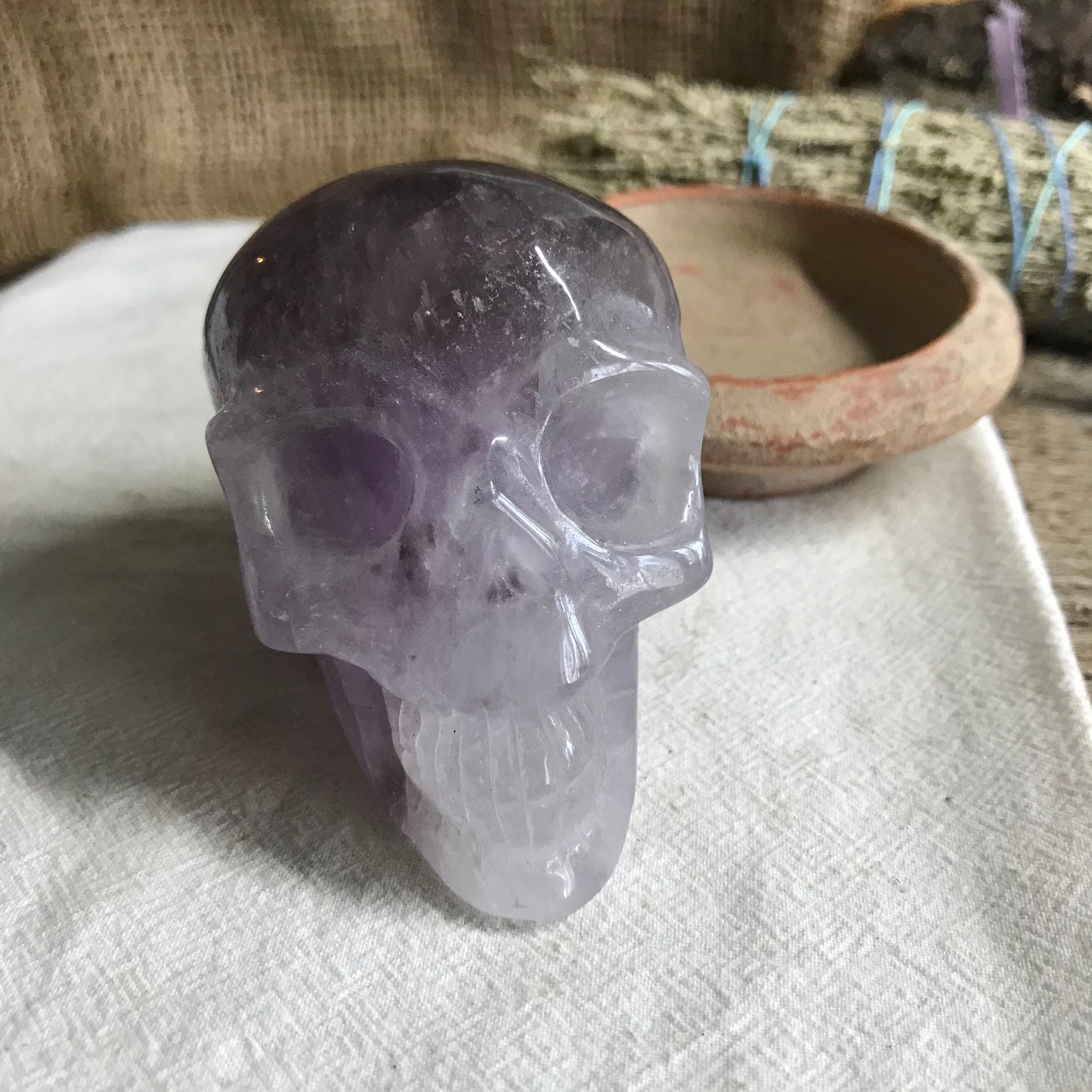 Carved Amethyst Skull (2 1/2" x 2 2/3" x 2"), Supply for Crystal Grid or Halloween Crafts FIG-0030