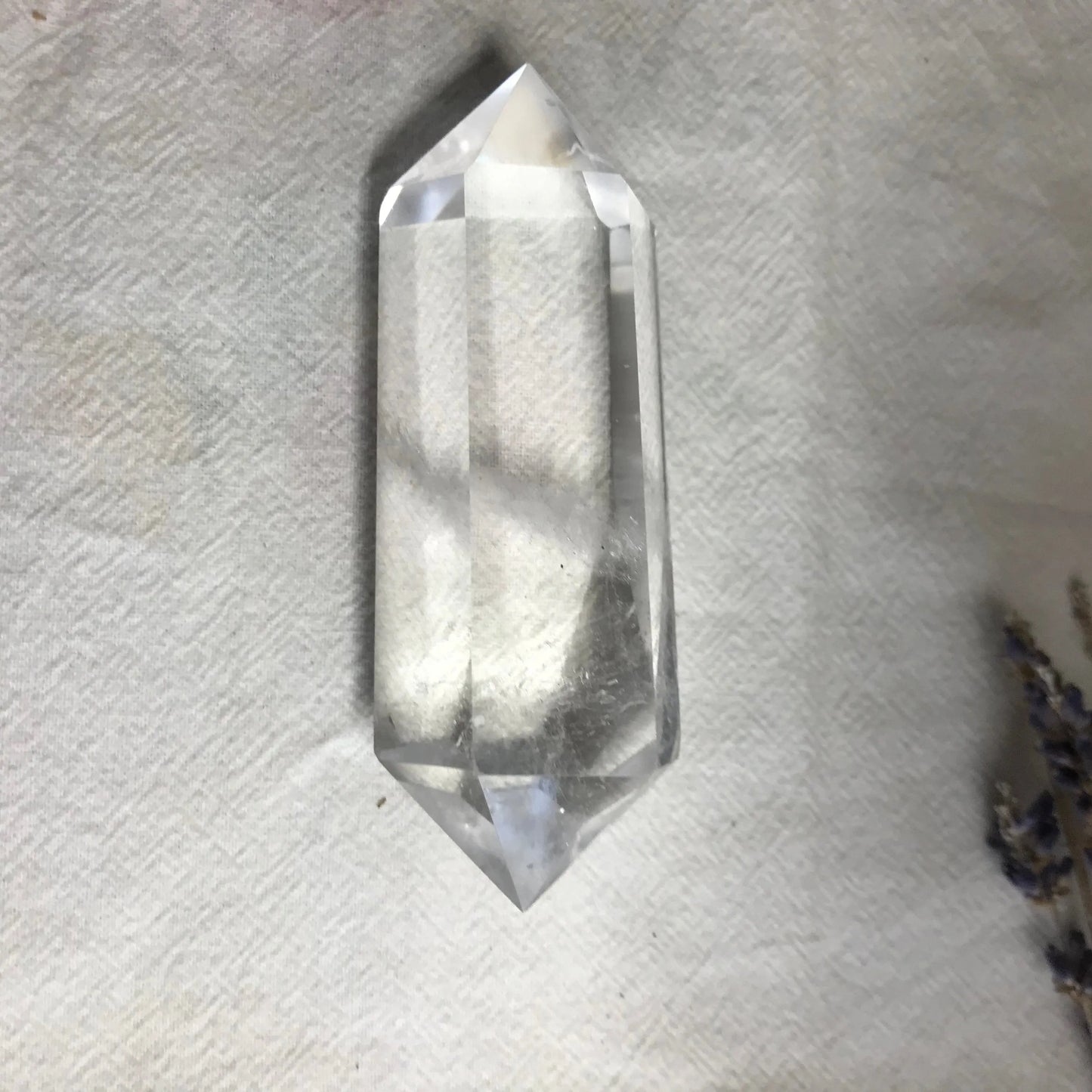 Quartz Crystal Wand,  3 3/5" x 1 1/3" Clear Quartz Crystal, Healing Stone for Crystal Grid or Crafts Shop Wholesale Crystals