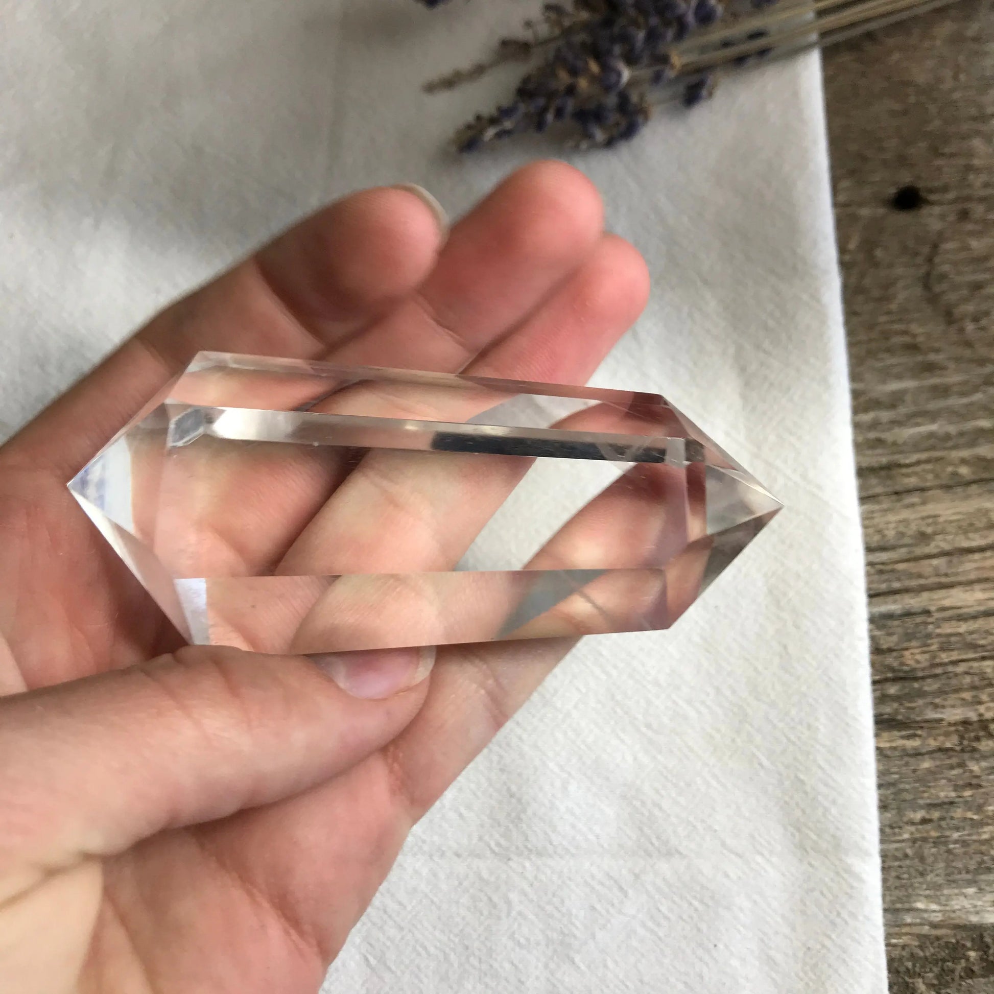 Quartz Crystal Wand,  3 1/2" x 1 1/2" Clear Quartz Crystal, Healing Stone for Crystal Grid or Crafts Shop Wholesale Crystals