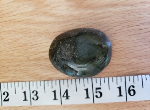 Labradorite Palm Stone (1 7/8" x 1 1/2" x 3/4") PLM-008