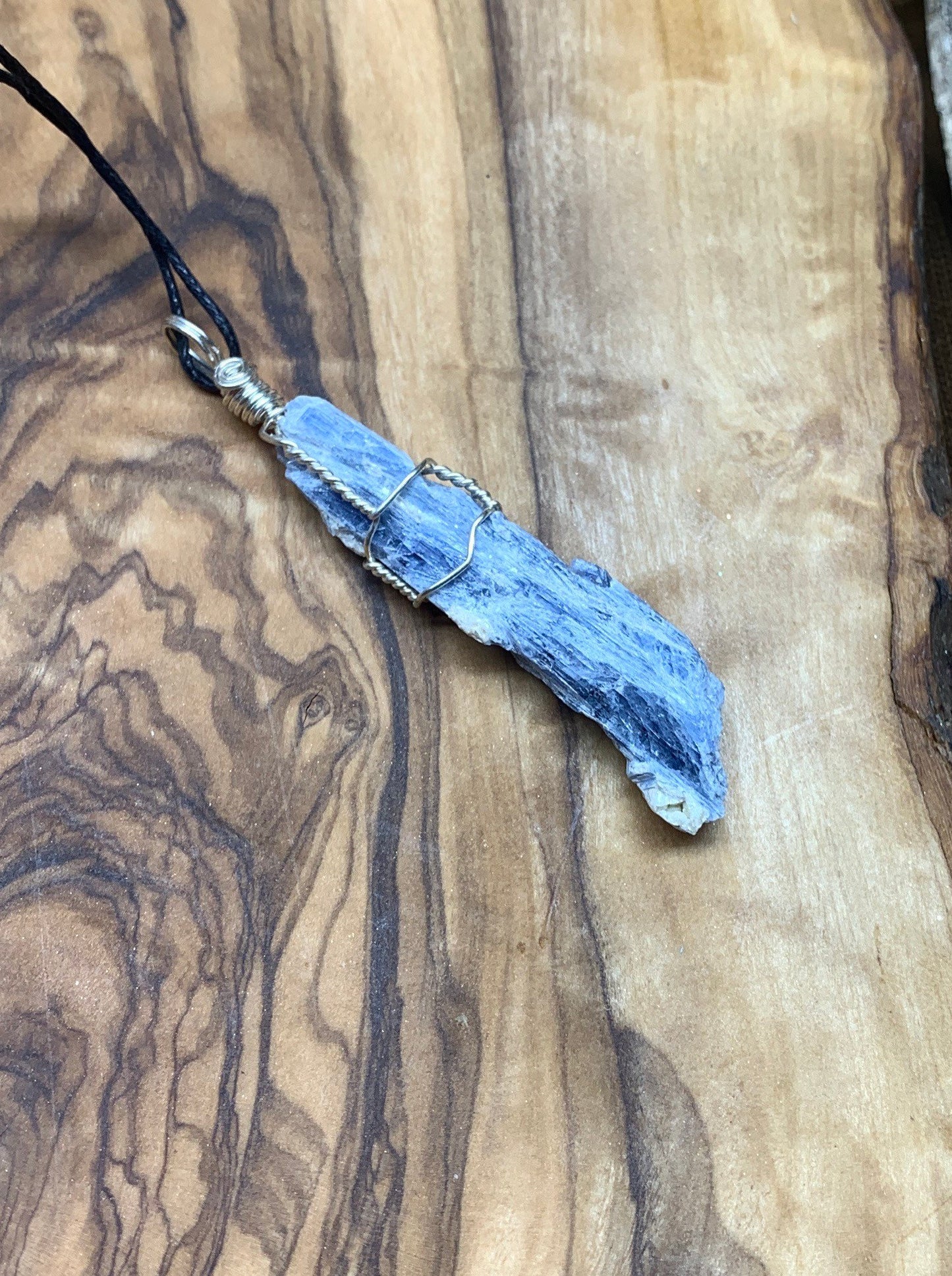 Blue Kyanite Wire Wrapped Necklace              NCK-0662