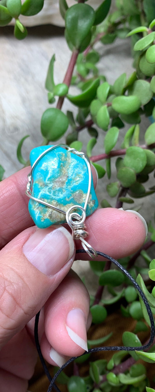 Turquoise Wire Wrapped Necklace              NCK-0614