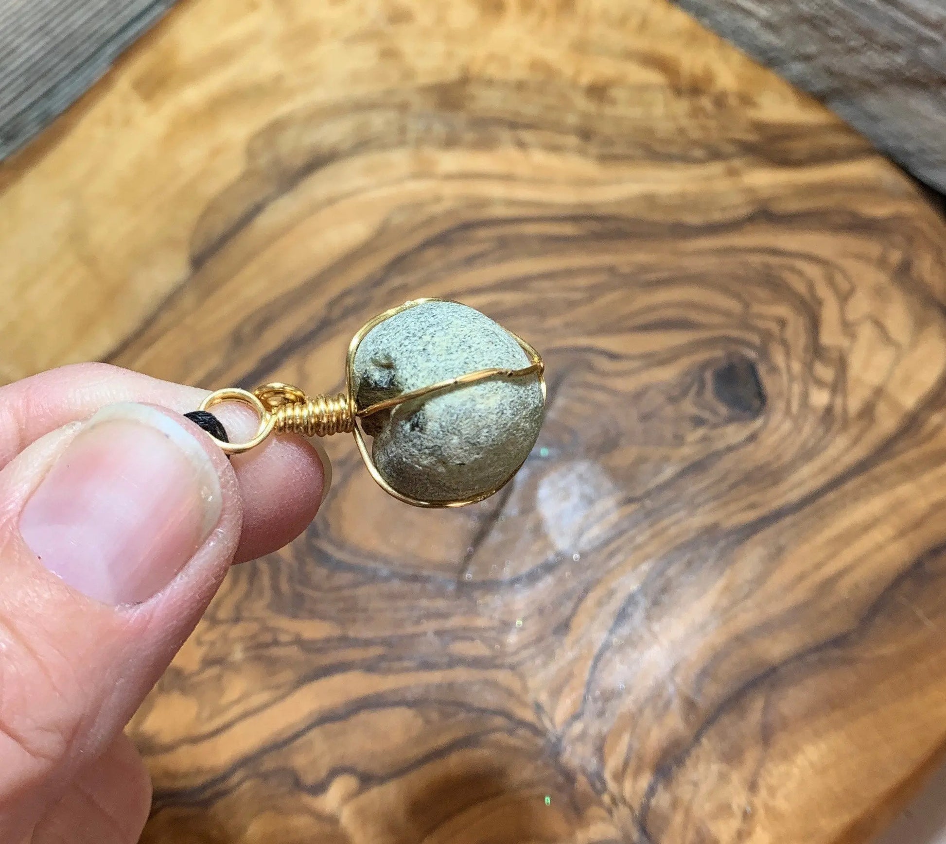 Prehnite Wire Wrapped Necklace    NCK-0538 Shop Wholesale Crystals