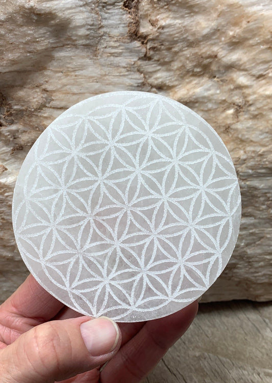 Sacred Geometry Etched Selenite    SEL-0196