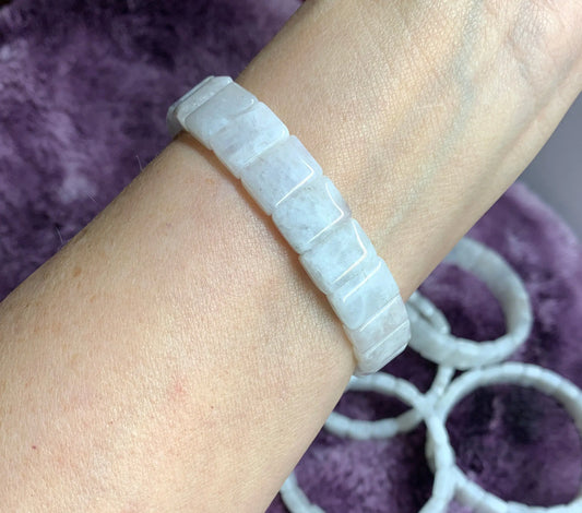 Rainbow Moonstone Bracelet    BRC-0073 Shop Wholesale Crystals