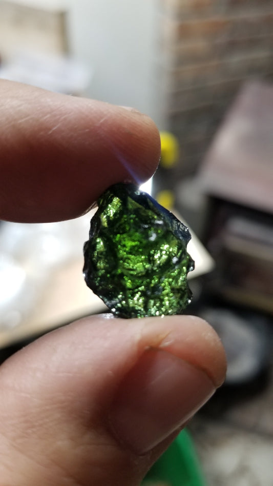 Naturally formed Moldavite Raw from Czech Republic, (3.4 gr) One Crystal, Rough MOL-0023