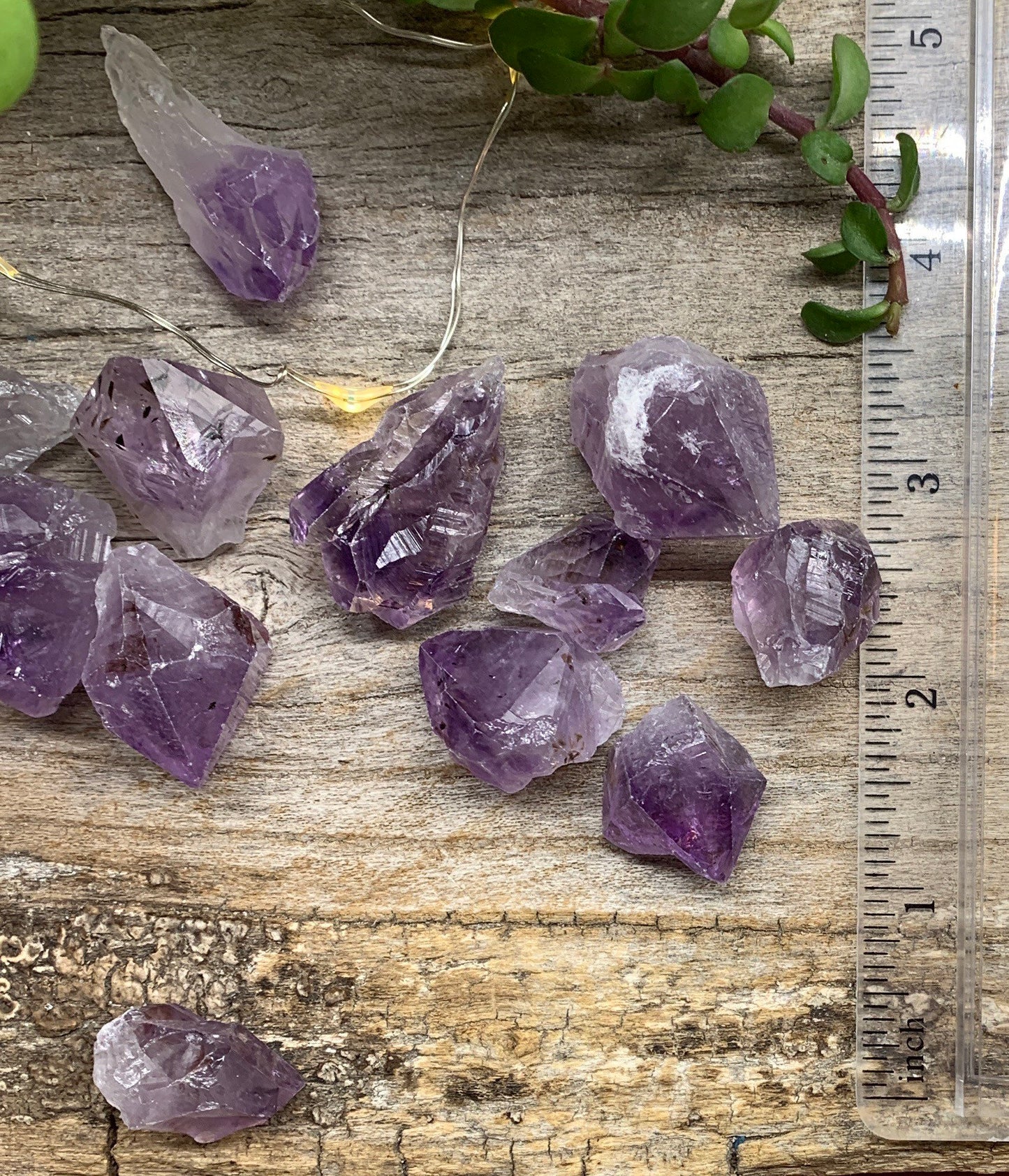 Amethyst Crystal Point (approx. 3/4" - 1 1/4") 0727