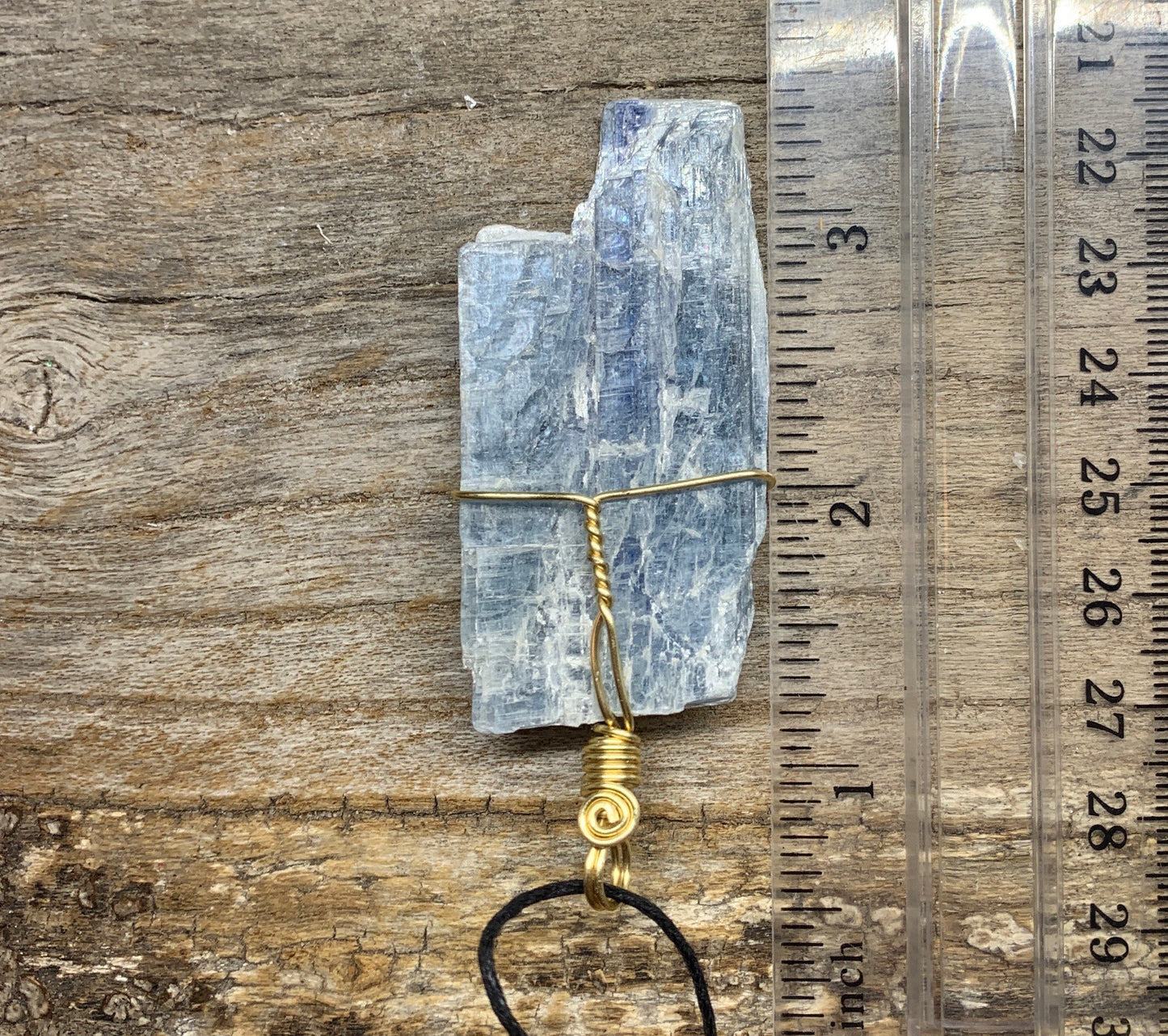 Blue Kyanite Wire Wrapped Necklace HOT-0392