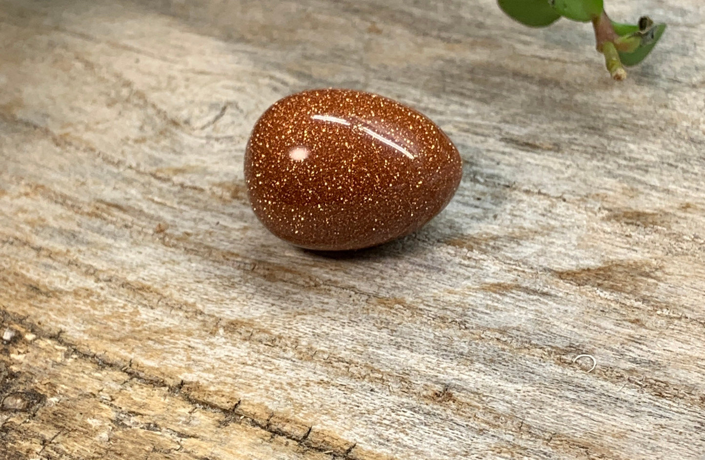 Goldstone Egg 3/4” 0391