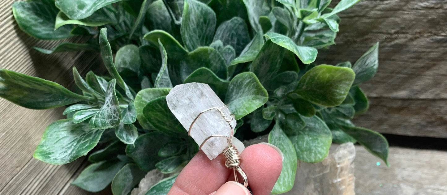 Danburite Wire Wrapped Necklace HOT-0503 Shop Wholesale Crystals