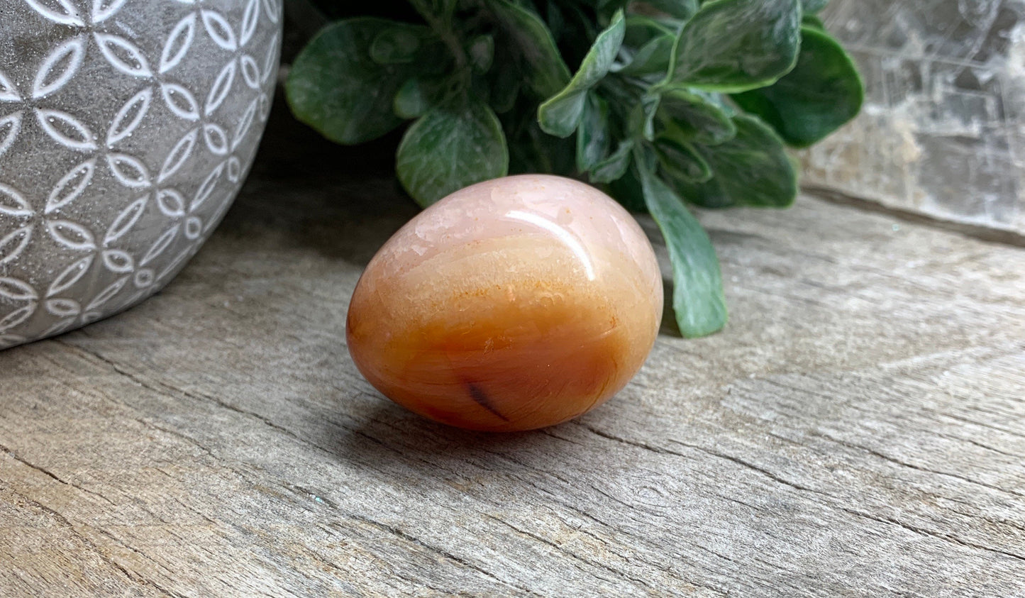 Carnelian Agate Egg FRE-0311