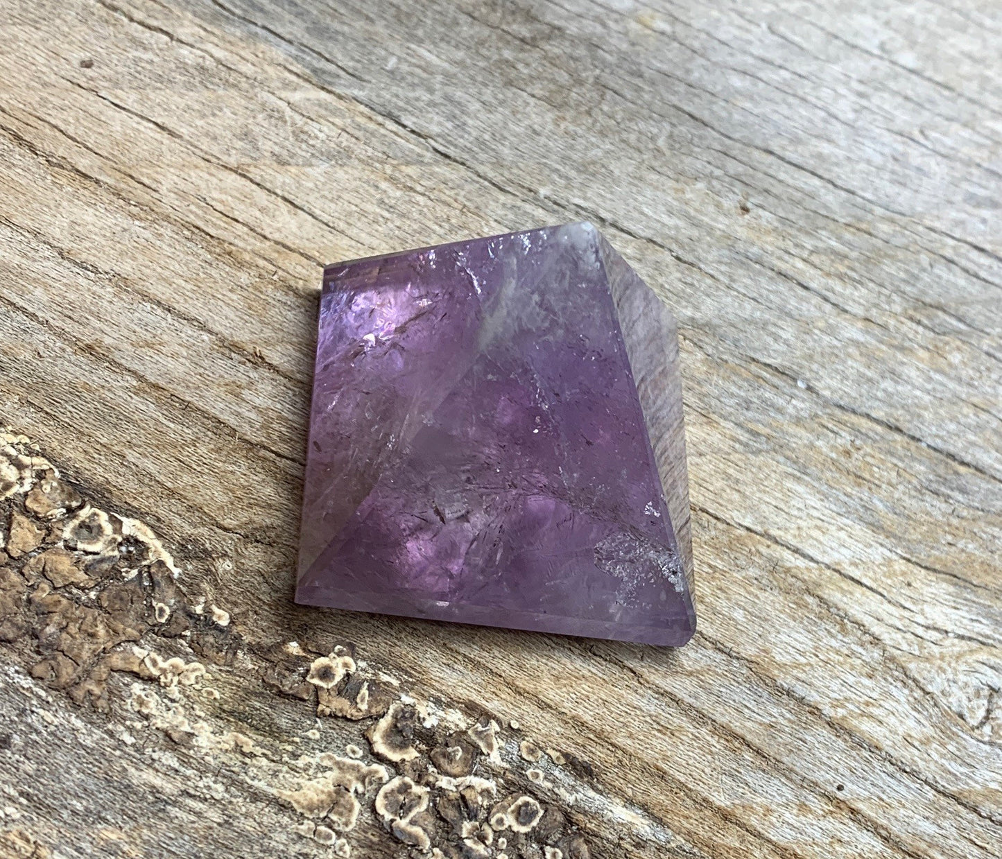 Amethyst Pyramid PYR-0140