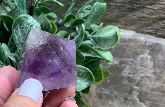 Amethyst Pyramid PYR-0120