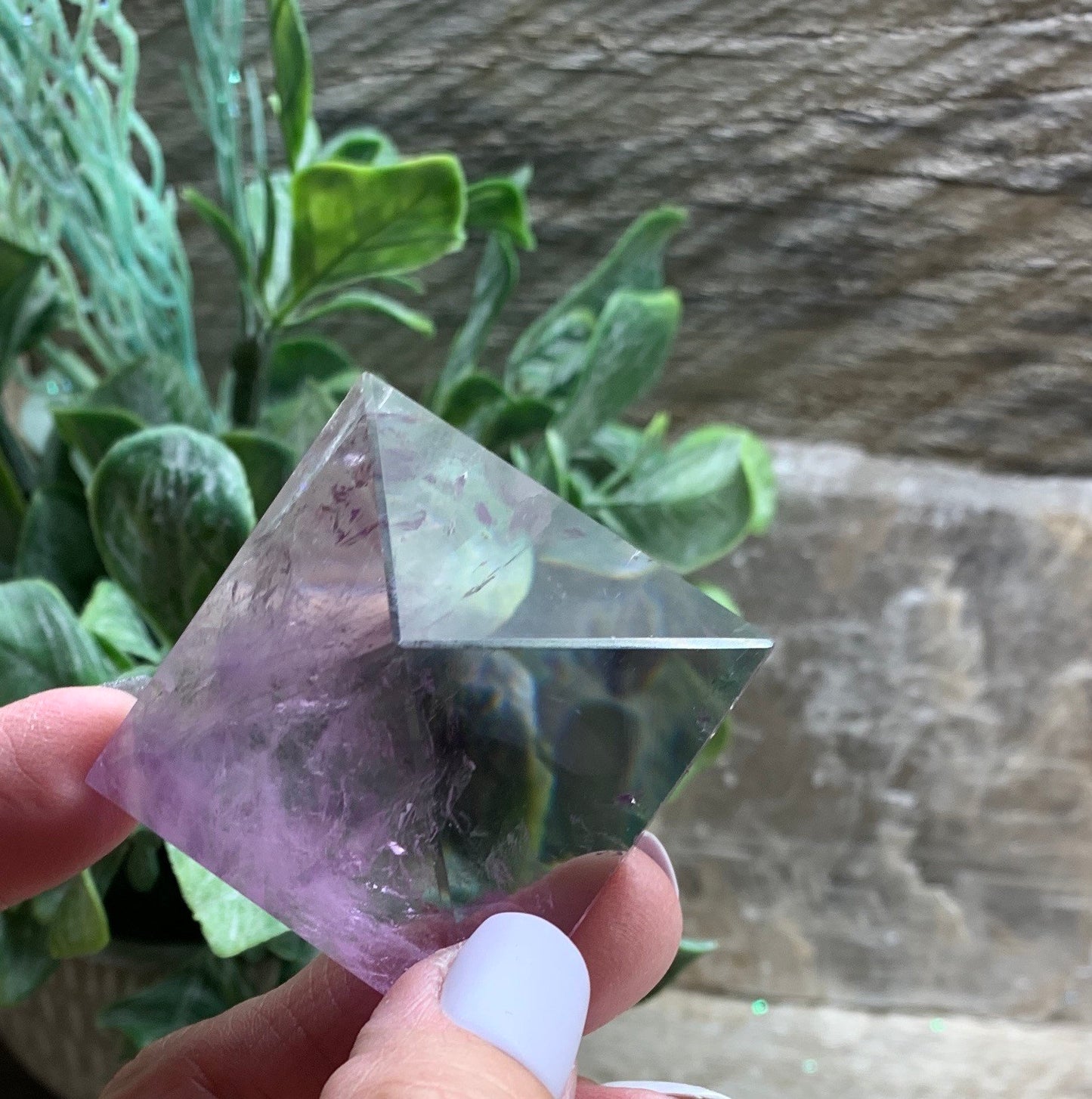 Amethyst Pyramid PYR-0115