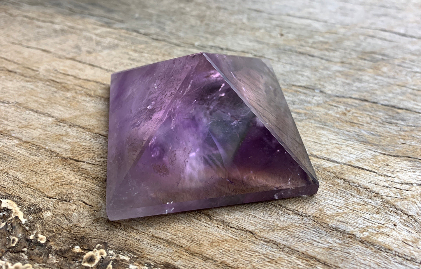 Amethyst Pyramid PYR-0115