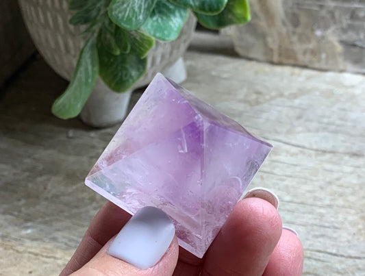 Amethyst Pyramid PYR-0091