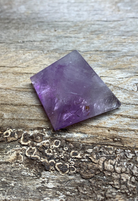 Amethyst Pyramid PYR-0095