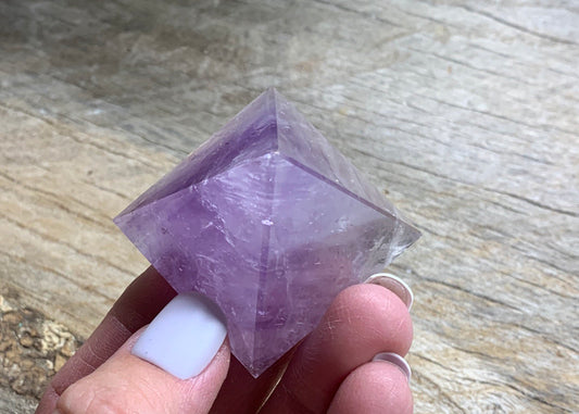 Amethyst Pyramid PYR-0084