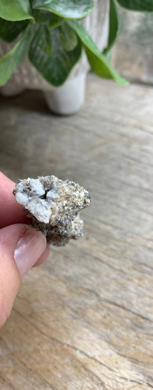 Raw Fulgurite RAW-0433 Shop Wholesale Crystals